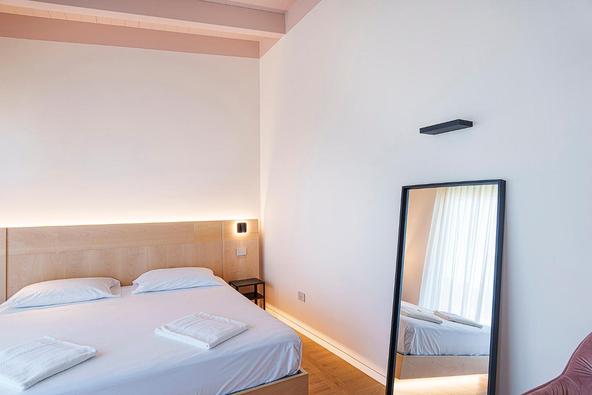 Uefio - Luxury Suites Monte di Procida Bagian luar foto
