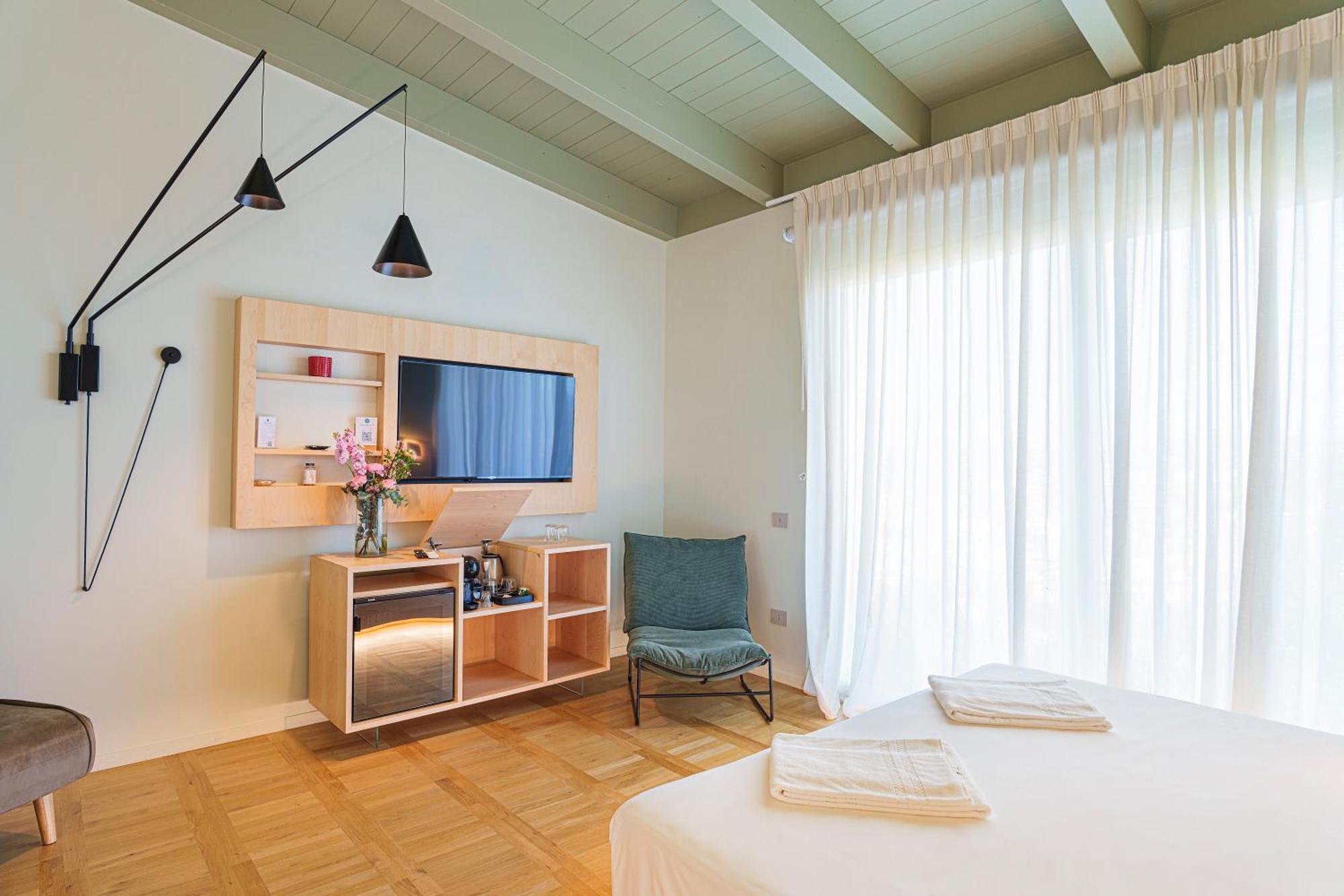 Uefio - Luxury Suites Monte di Procida Bagian luar foto