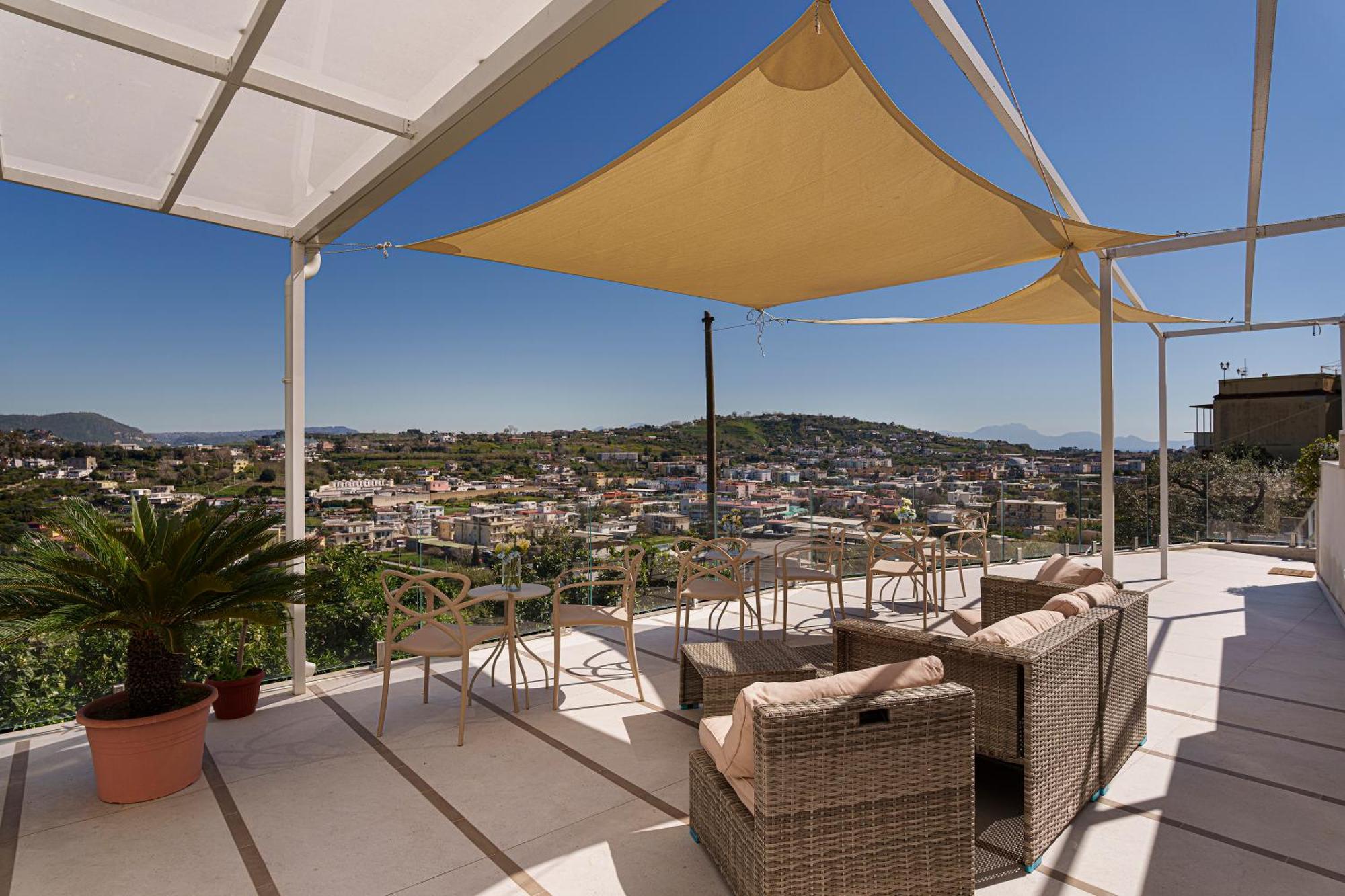 Uefio - Luxury Suites Monte di Procida Bagian luar foto